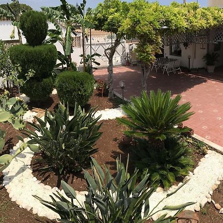 Casa Vacanze Robinson Villa Avola Luaran gambar