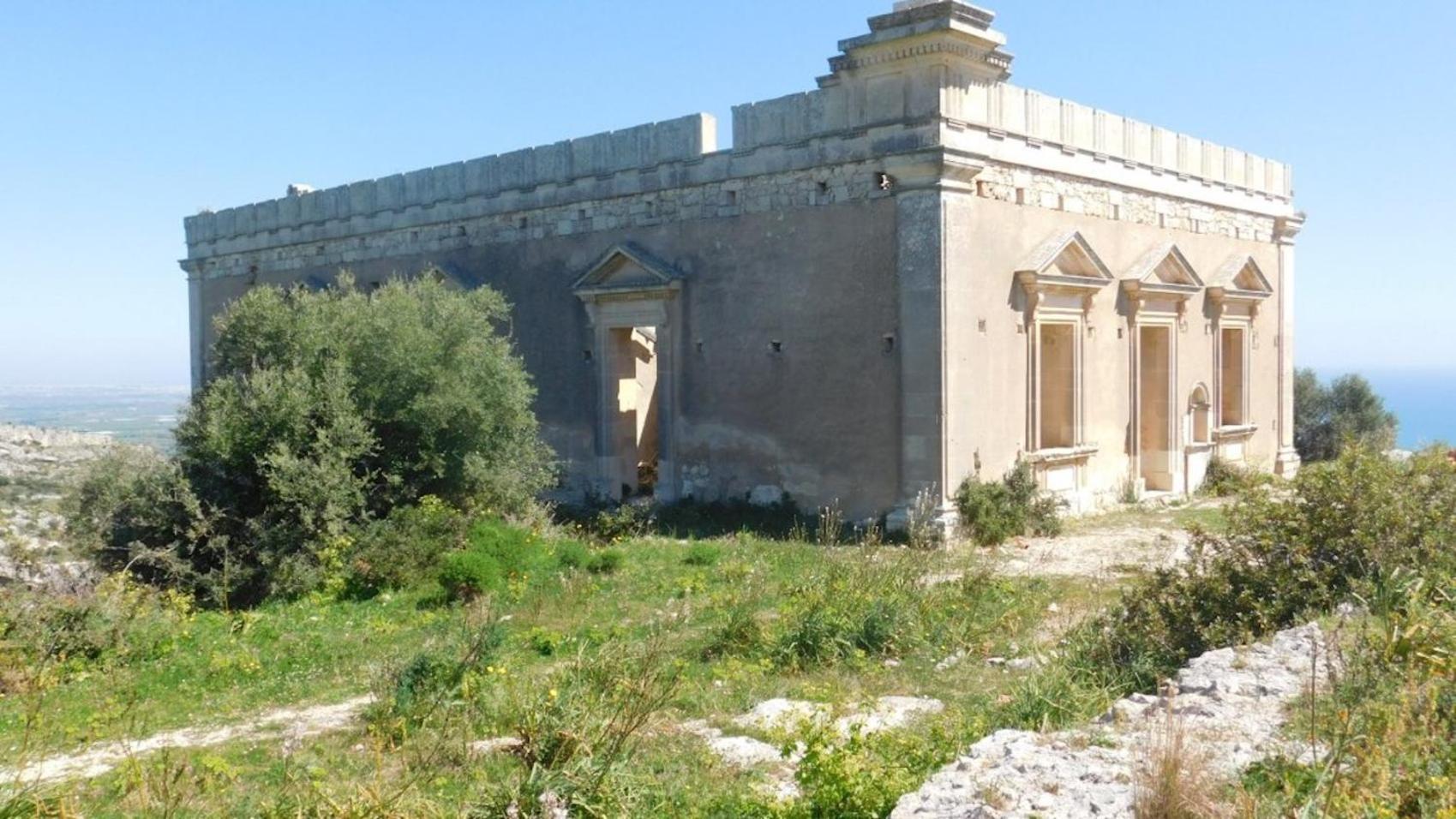 Casa Vacanze Robinson Villa Avola Luaran gambar