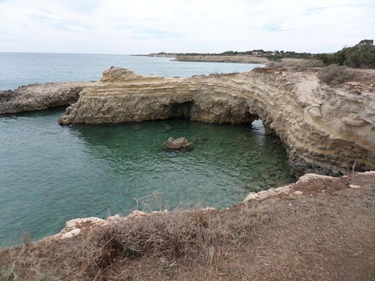 Casa Vacanze Robinson Villa Avola Luaran gambar