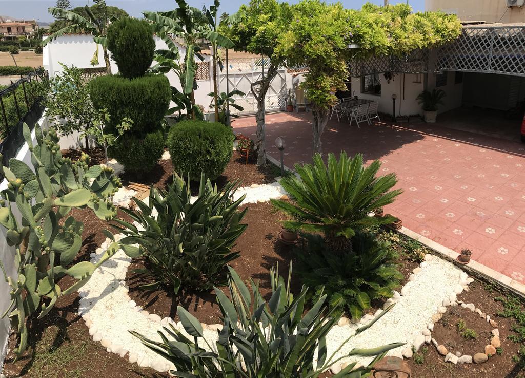 Casa Vacanze Robinson Villa Avola Luaran gambar